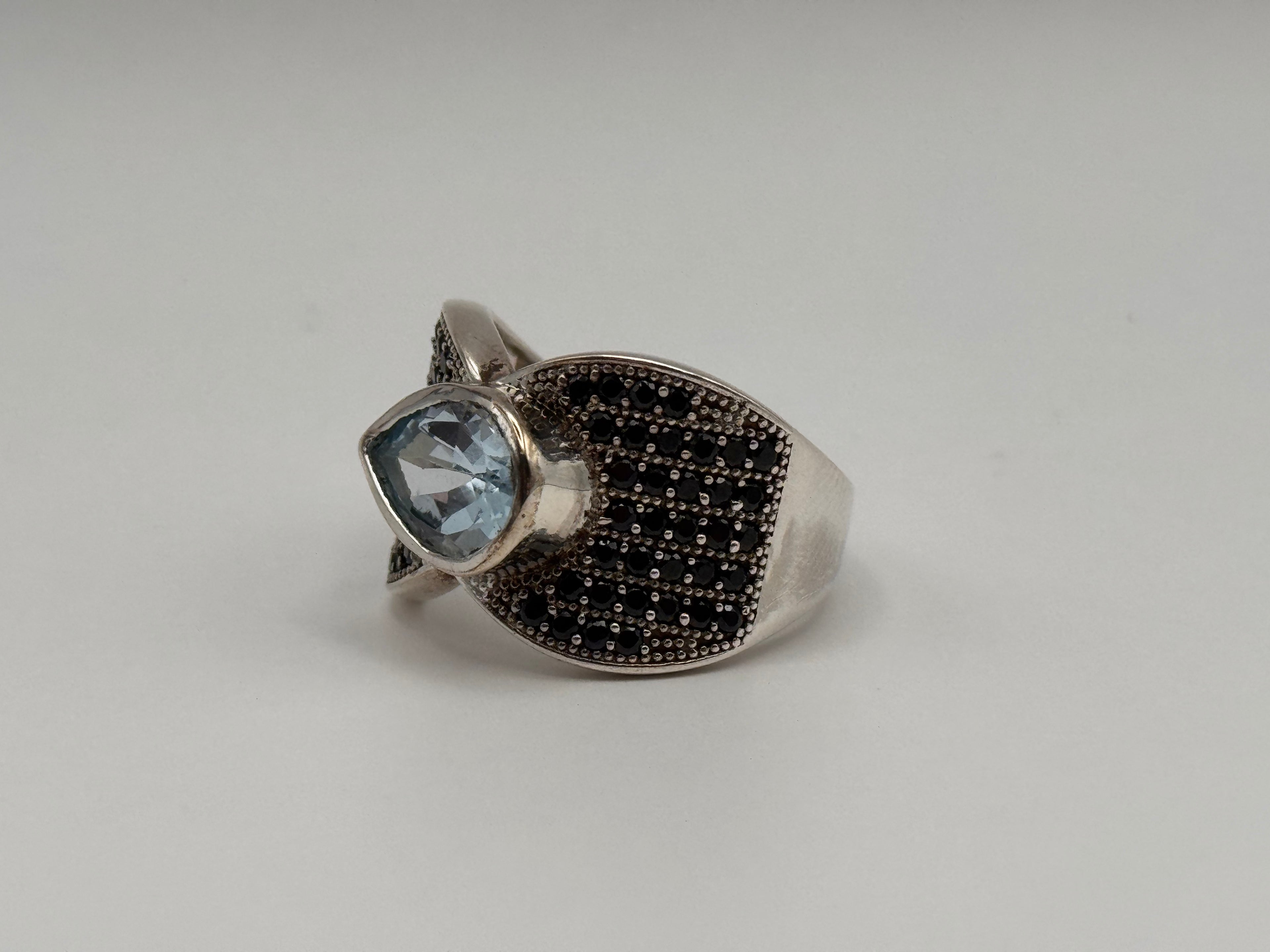 925 Sterling Silver Blue Topaz And Black Onyx Statement Ring