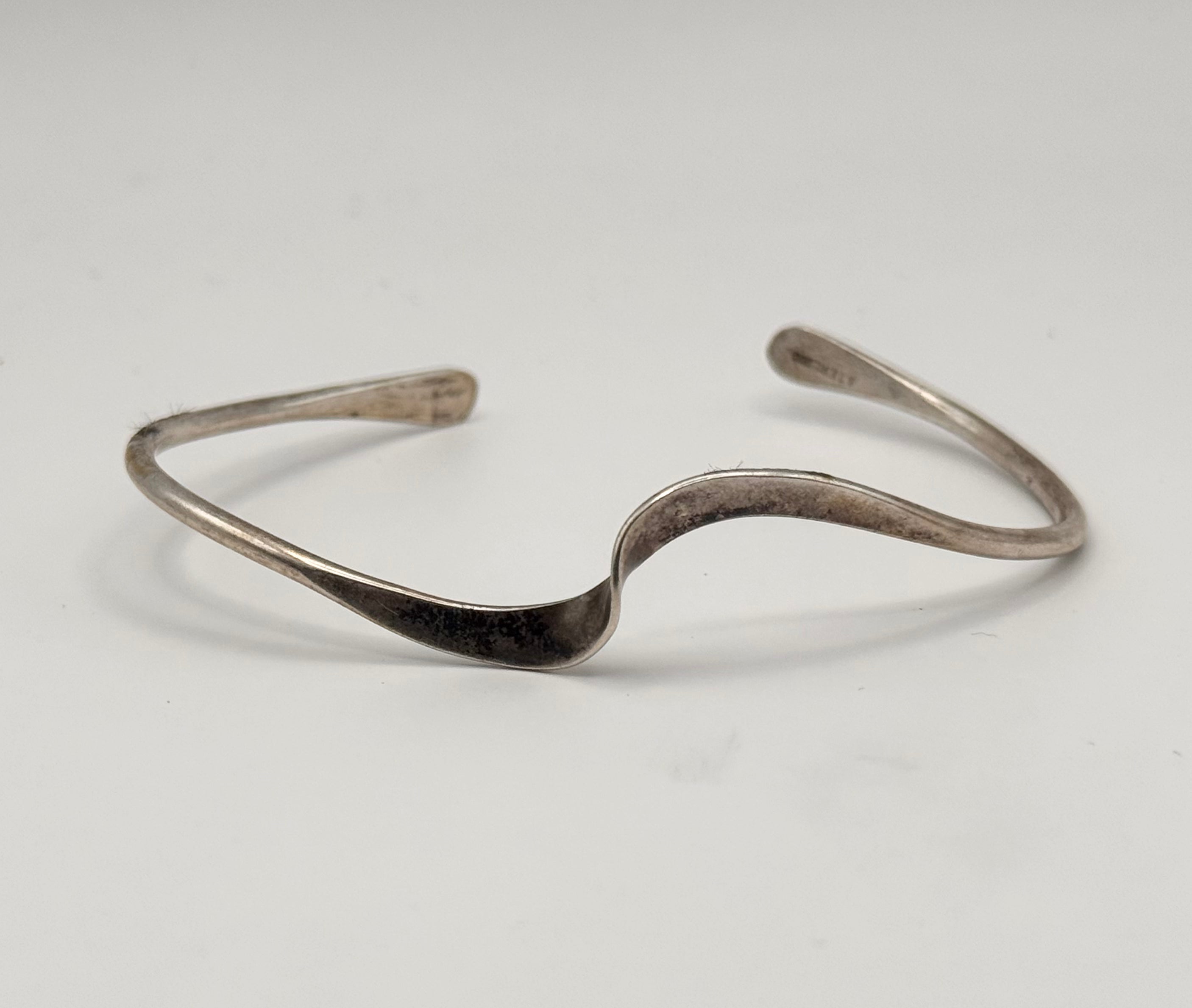 925 Sterling Silver Modernist Wave Cuff Bracelet Minimalist