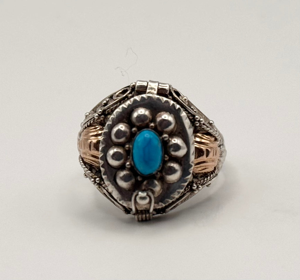 Vintage 925 Sterling Silver Turquoise Poison Locket Ring Secret Compartment