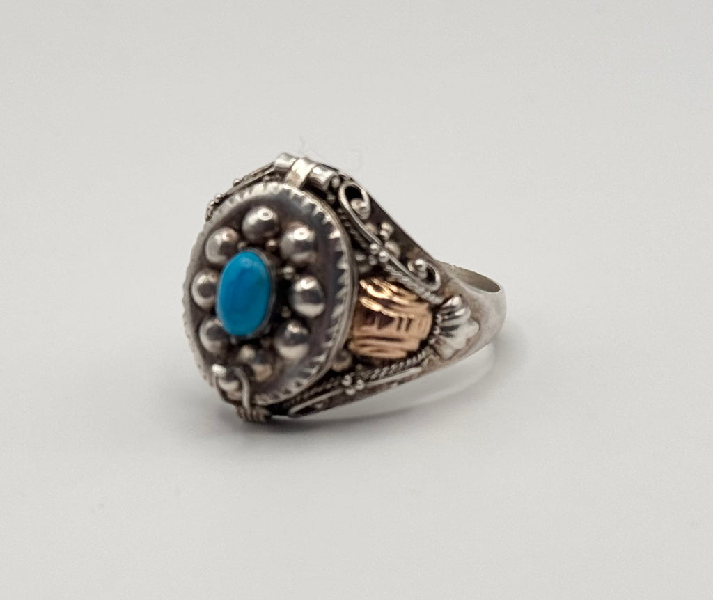 Vintage 925 Sterling Silver Turquoise Poison Locket Ring Secret Compartment