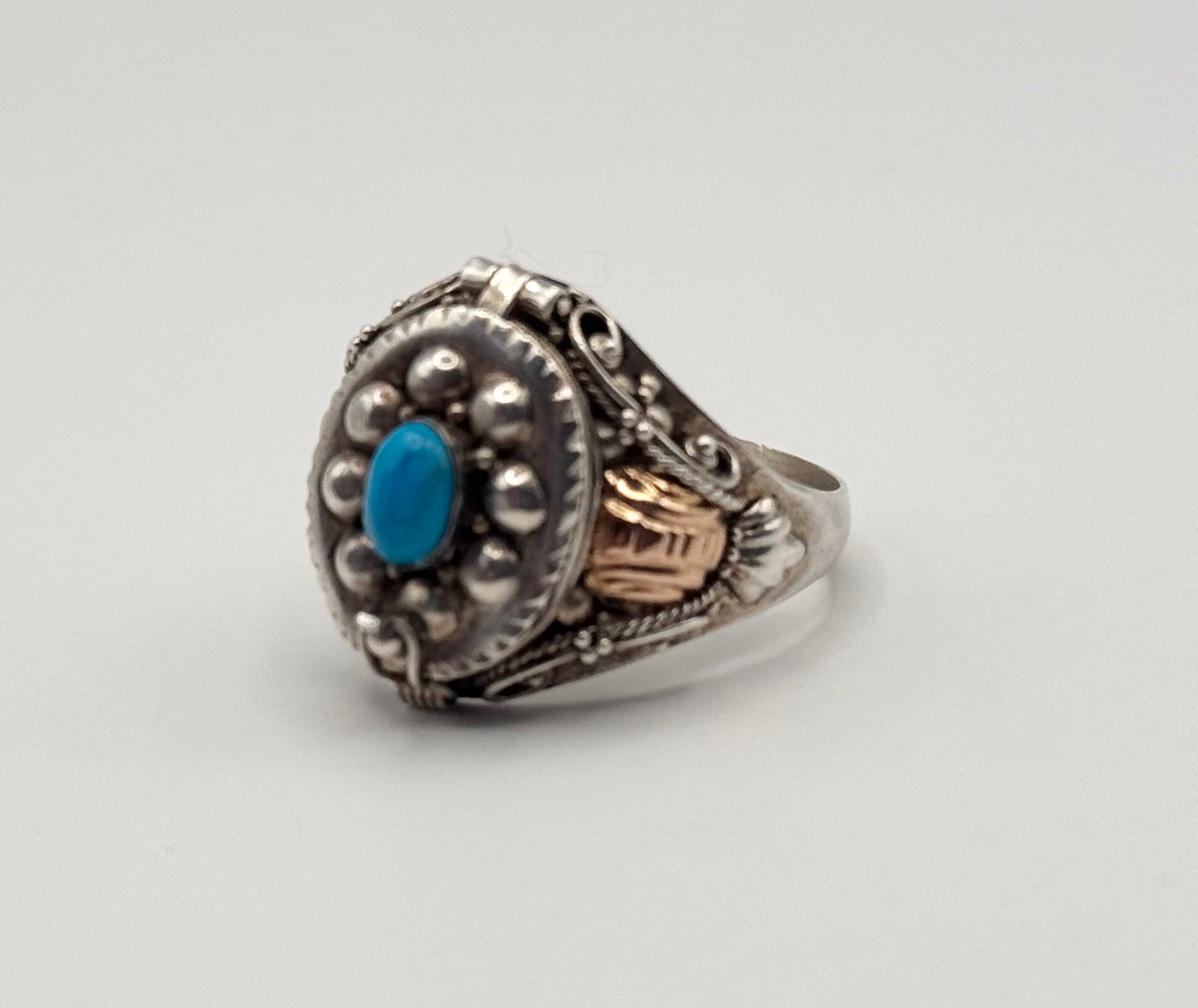 Vintage 925 Sterling Silver Turquoise Poison Locket Ring Secret Compartment