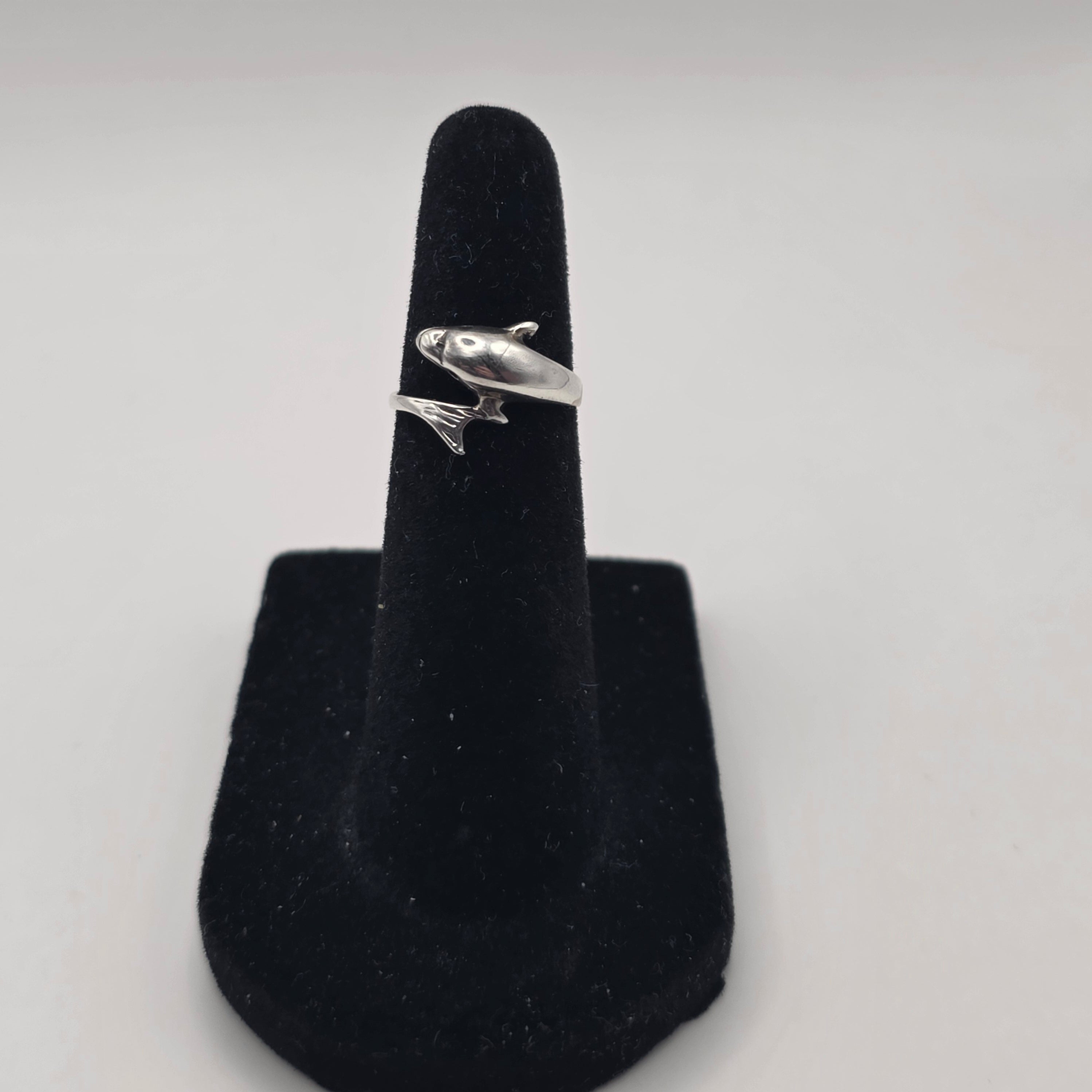 925 Sterling Silver Dolphin Wrap Ring Size 2.5 – 1.40g Ocean Marine Jewelry