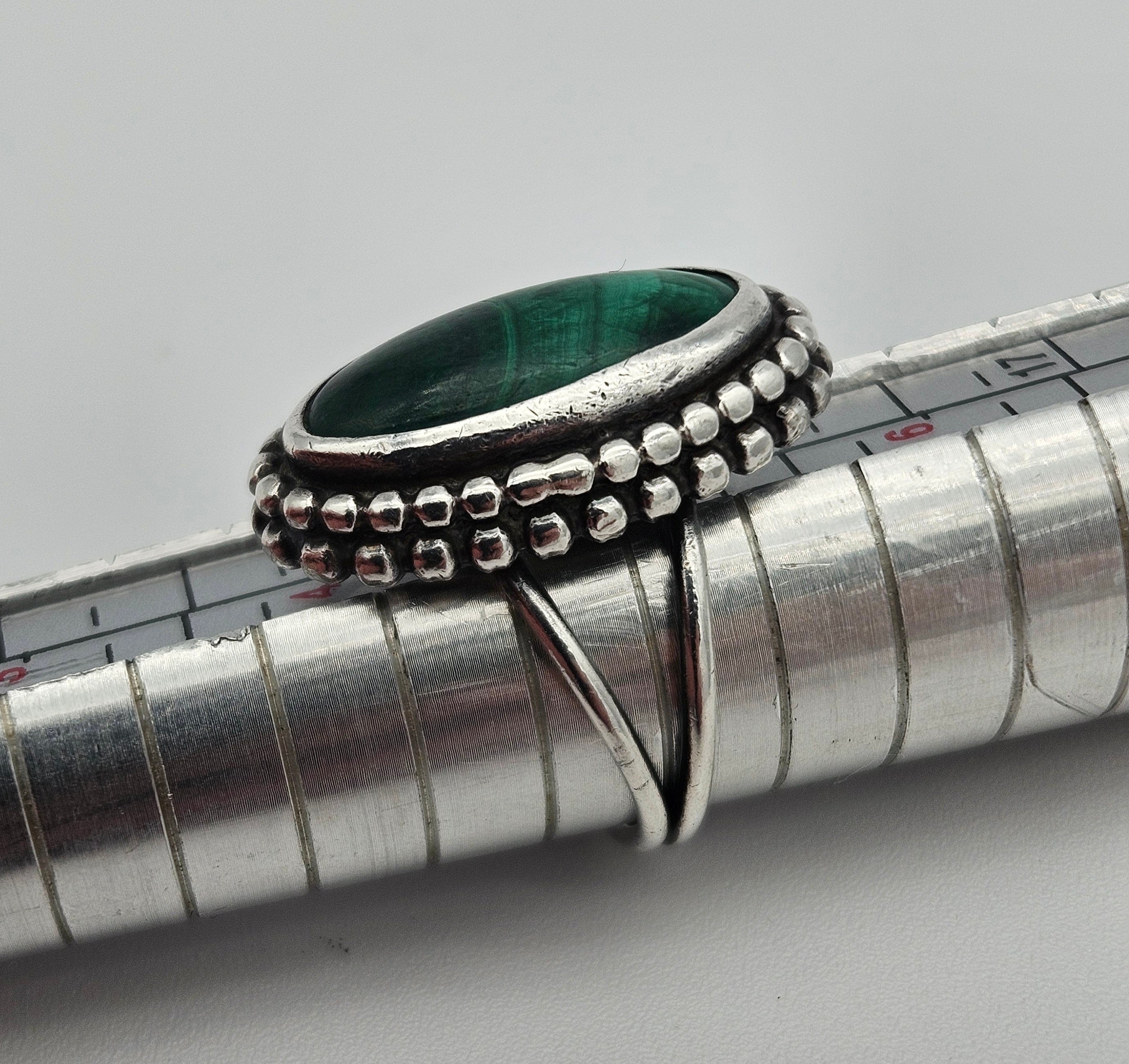 Malachite Sterling Silver 925 Vintage Navajo Ring Size 5
