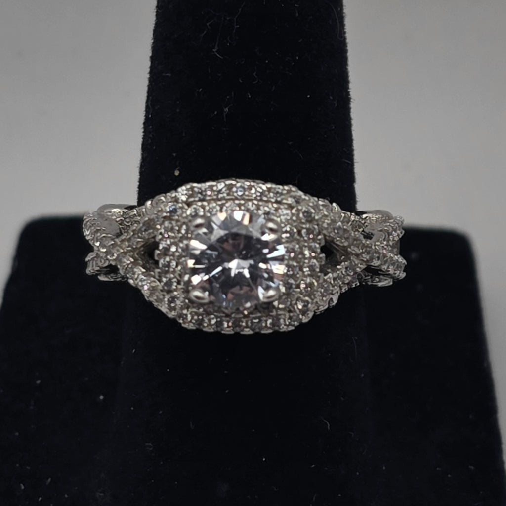 925 Sterling Silver Engagement Ring Size 6