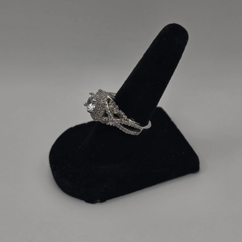 925 Sterling Silver Engagement Ring Size 6