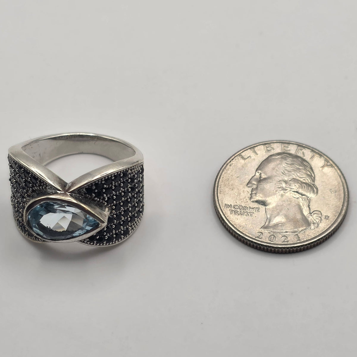 925 Sterling Silver Blue Topaz Black Onyx Statement Size 9 Ring