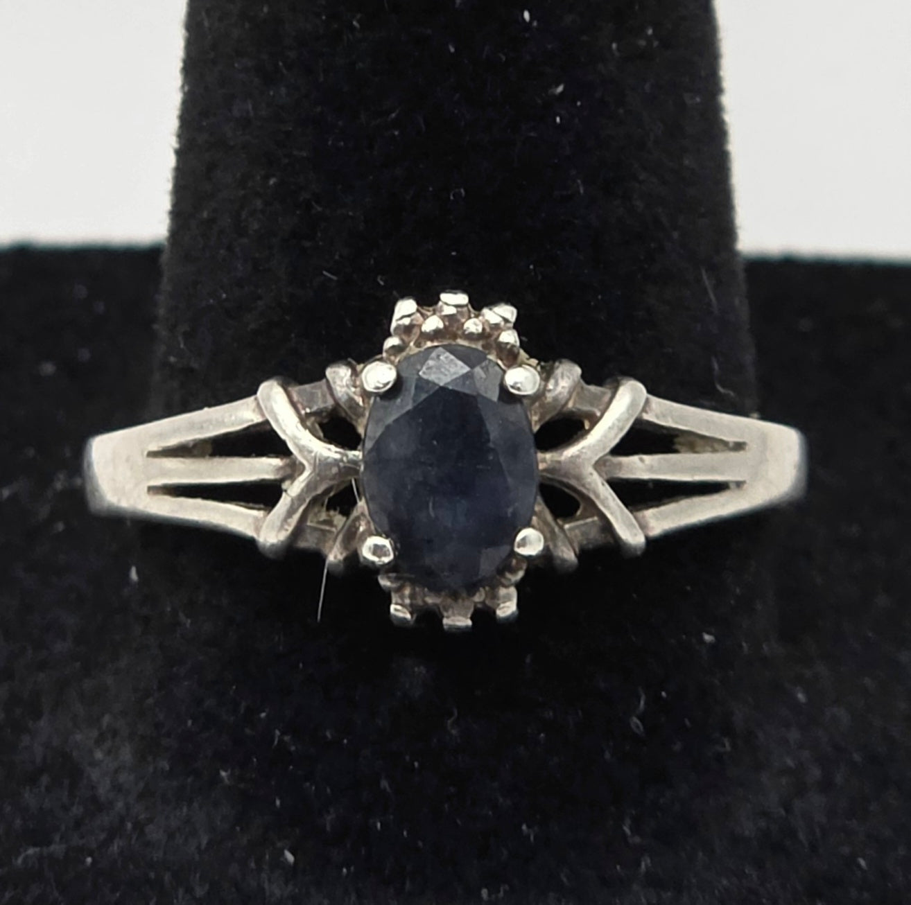 Oval Blue Sapphire 925 Sterling Silver Ring Size 8.5
