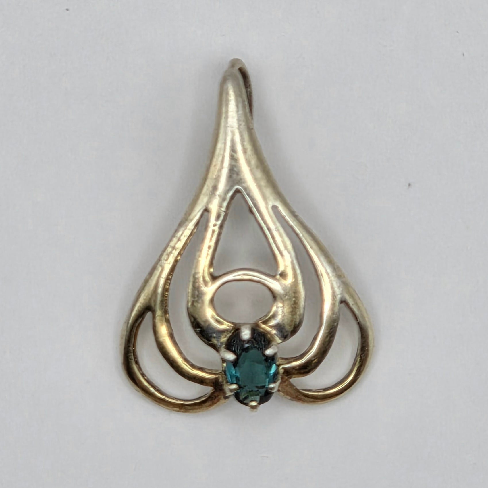 Sterling Silver 925 Aquamarine Pendant – Oval Blue Gemstone – 1.07g