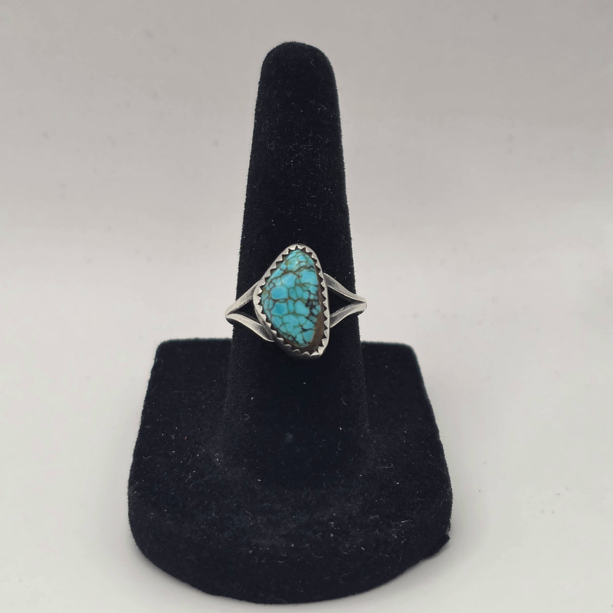 Kingman Turquoise Sterling Silver 925 Najavo Ring Size 5.75