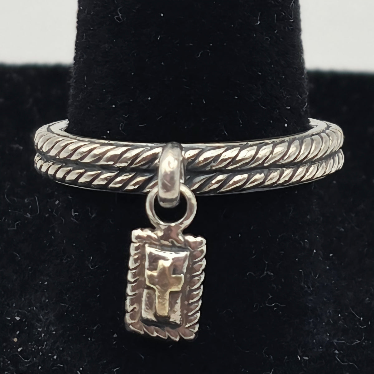 925 Sterling Silver Cross Dangle Charm Ring Size 8 Rope Band 3.5mm 5.39g