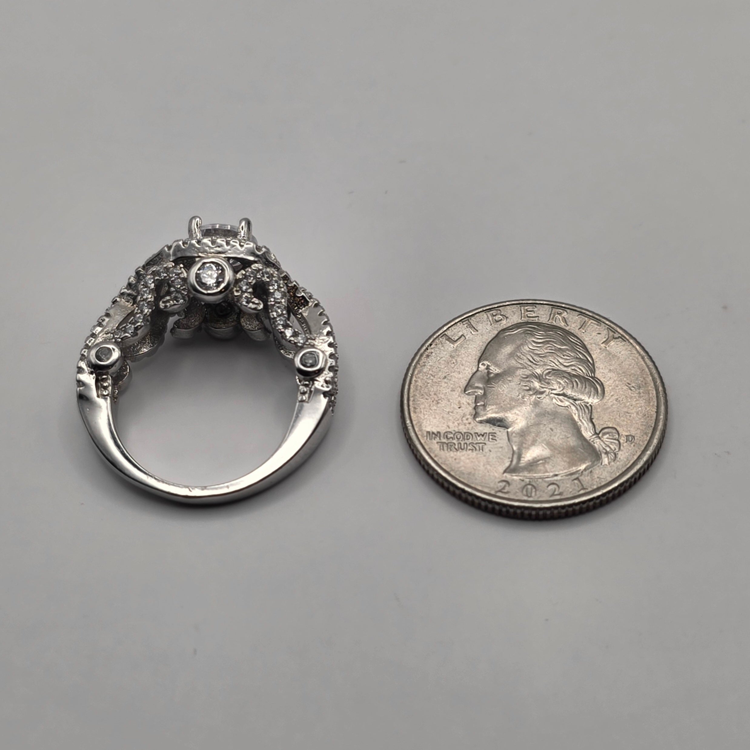 925 Sterling Silver Engagement Ring Size 6
