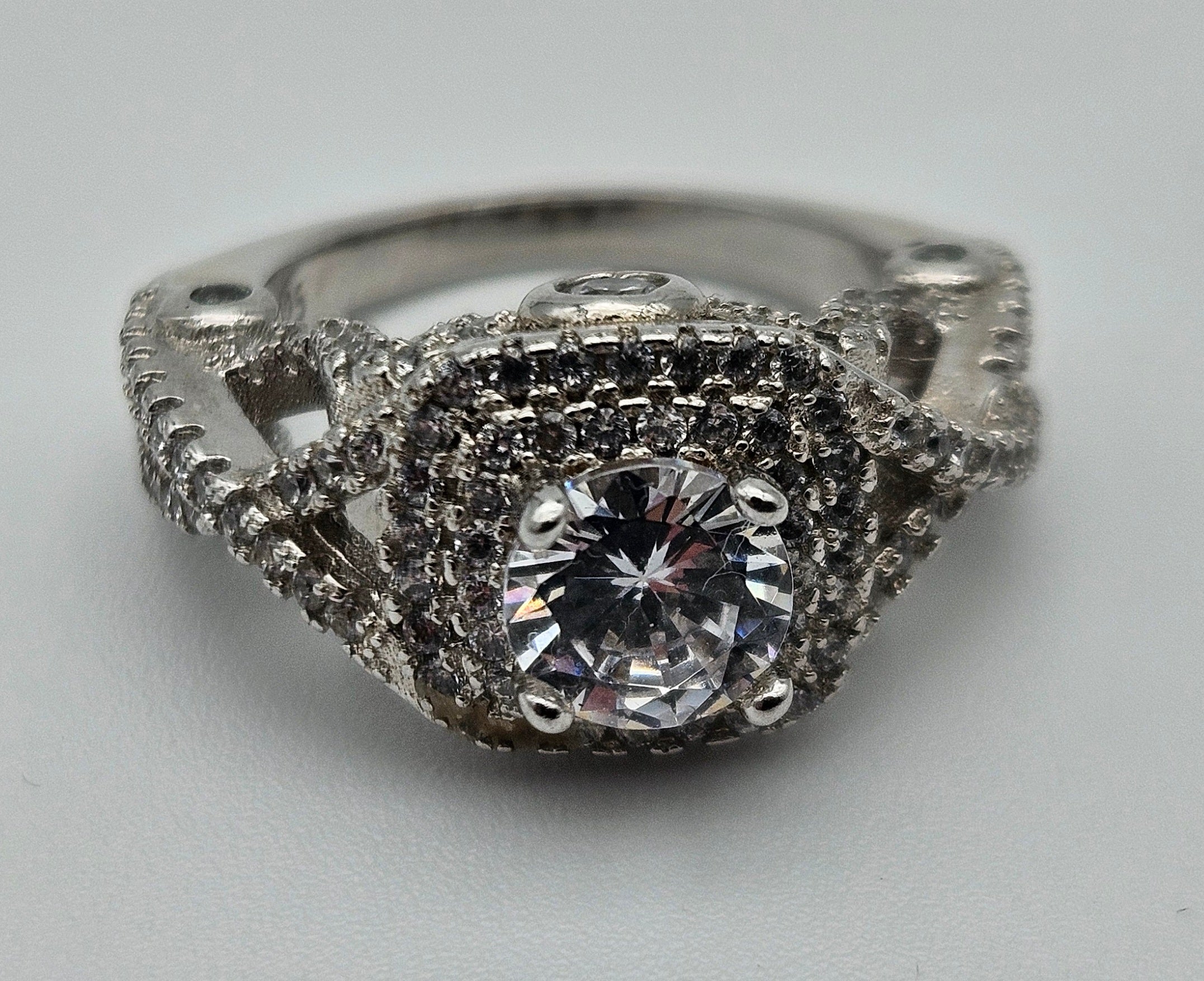 925 Sterling Silver Engagement Ring Size 6