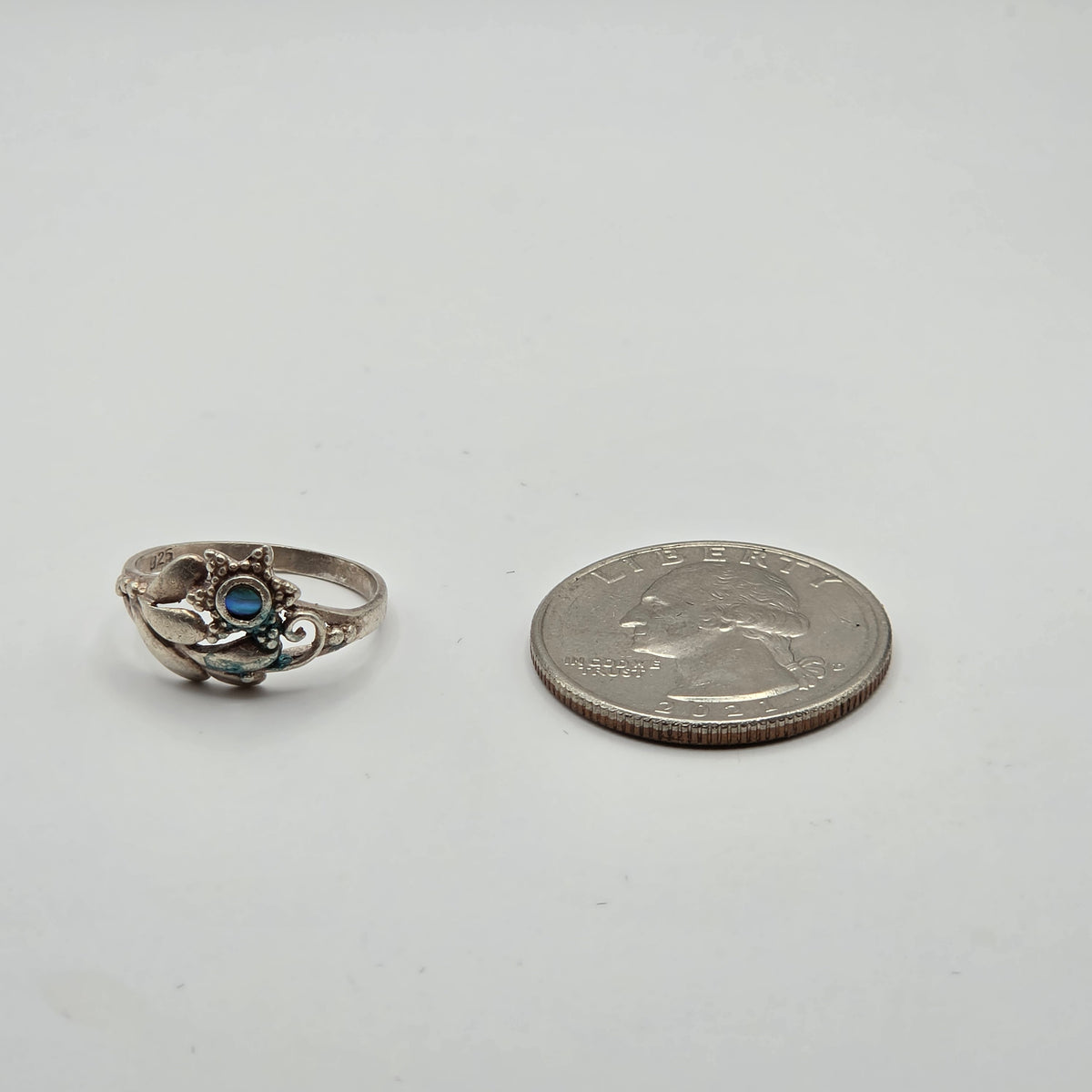 925 Sterling Silver Abalone Shell Botanical Floral Boho Ring Size 4 Vintage Style