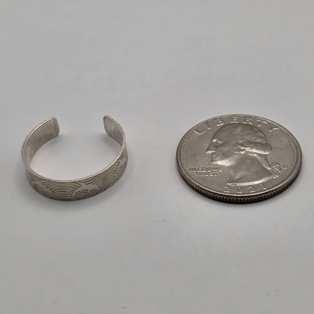 925 Sterling Silver Dolphin Ring Size 9 Adjustable Ocean Wave Band 1.45g