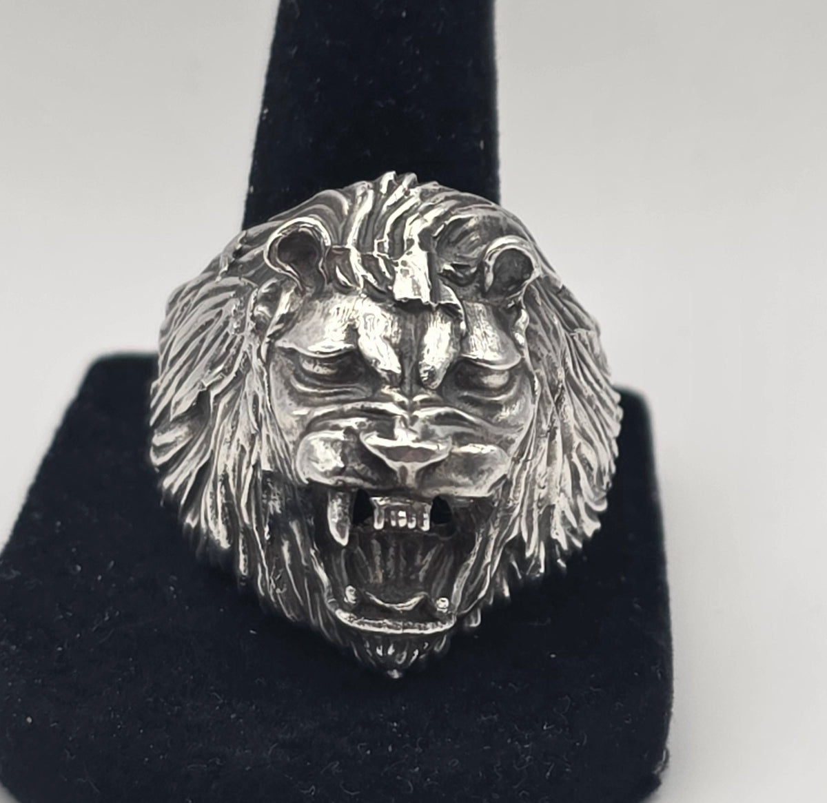 Lion Men's Ring Size 13.5 Heavy 925 Sterling Silver