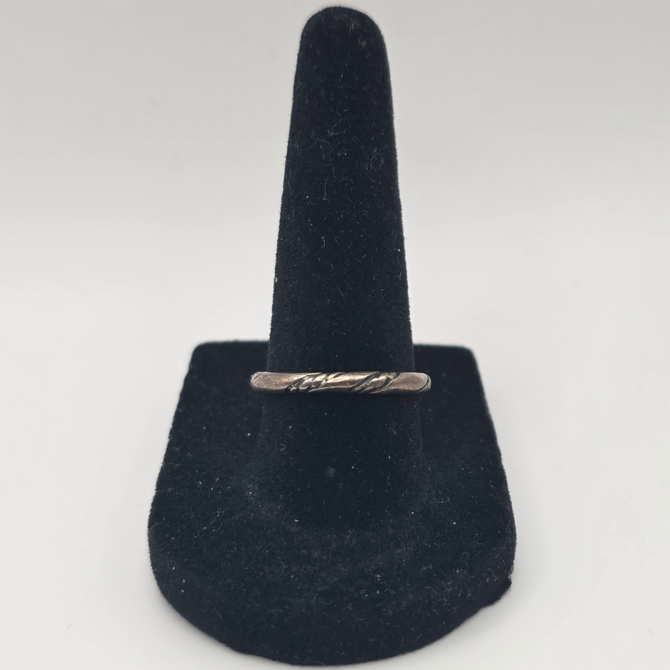 925 Sterling Silver Twisted Carved Band Ring