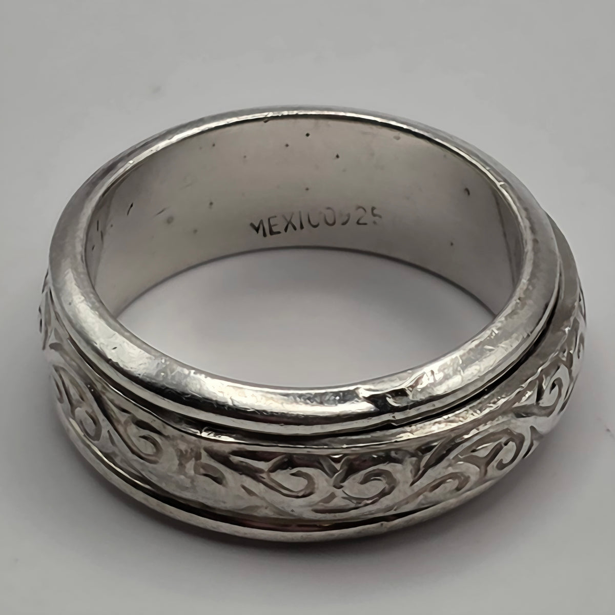 Mexico 925 Sterling Silver Spinner Fidget Ring Scroll Design Size 8 7.83g