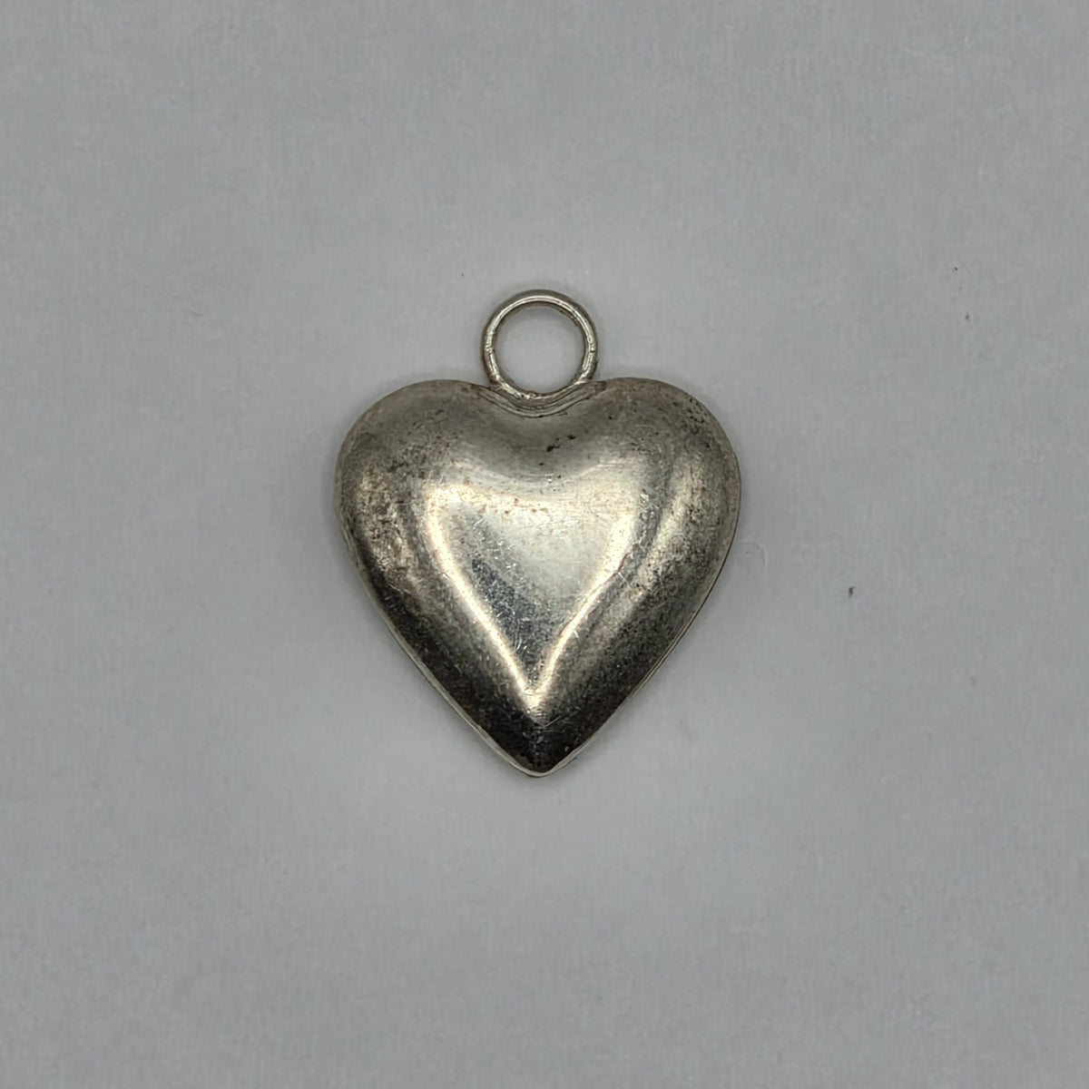 Vintage Sterling Silver 925 Puffy Heart Pendant Charm – 0.82g