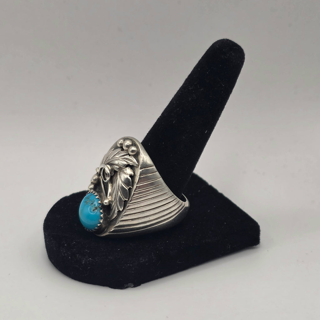 Kingman Turquoise Annie Chapo Navajo Size 11.5 Ring Sterling Silver