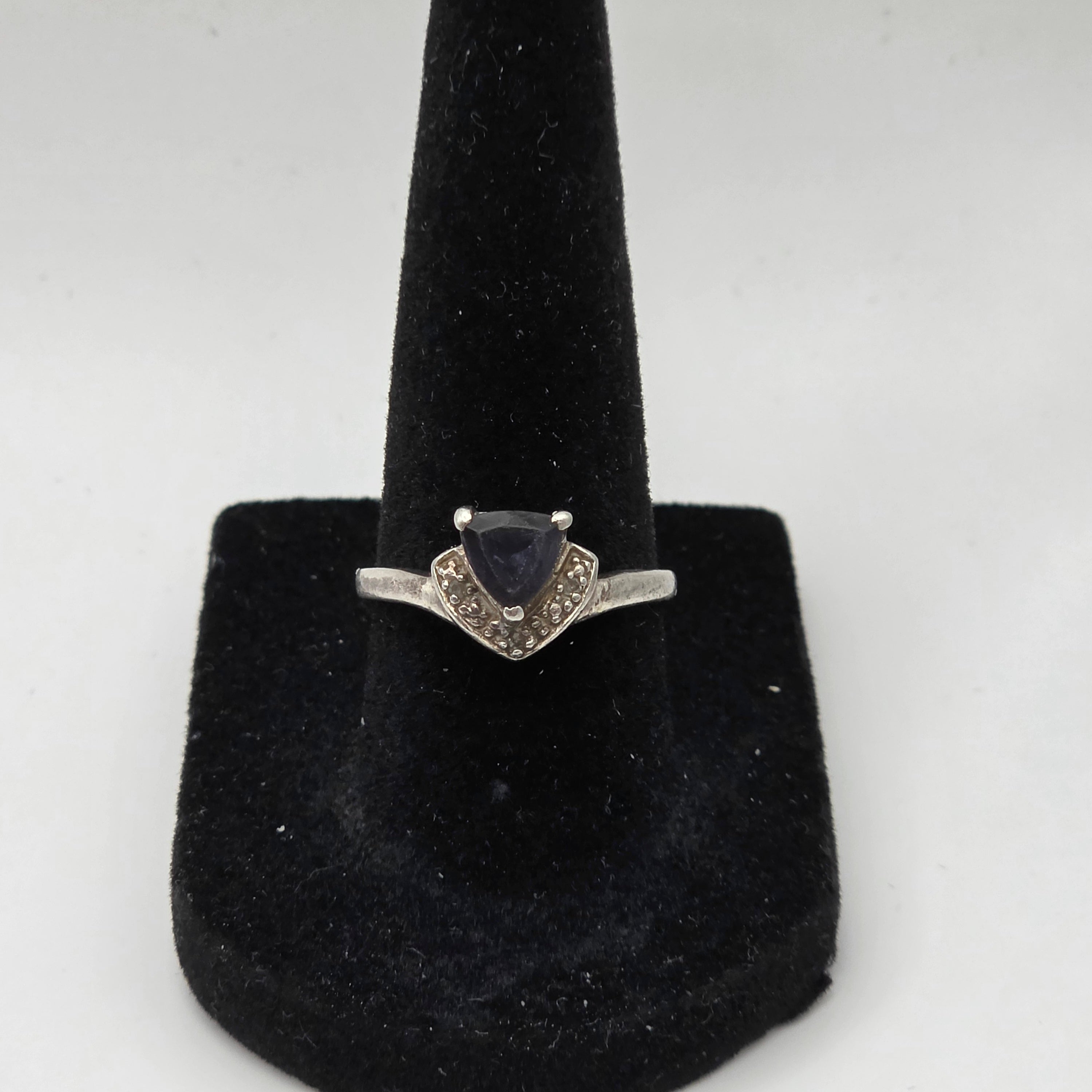 925 Sterling Silver Trillion Sapphire Ring 2.15g Blue Gemstone Accent Ring