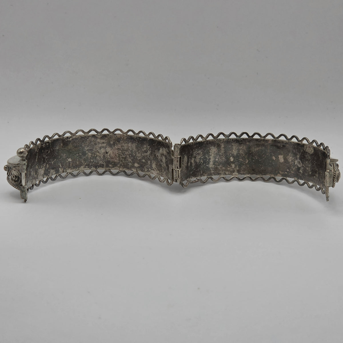 Vintage 925 Sterling Silver Hinged Filigree Bangle Bracelet 30.58g 6" Ornate