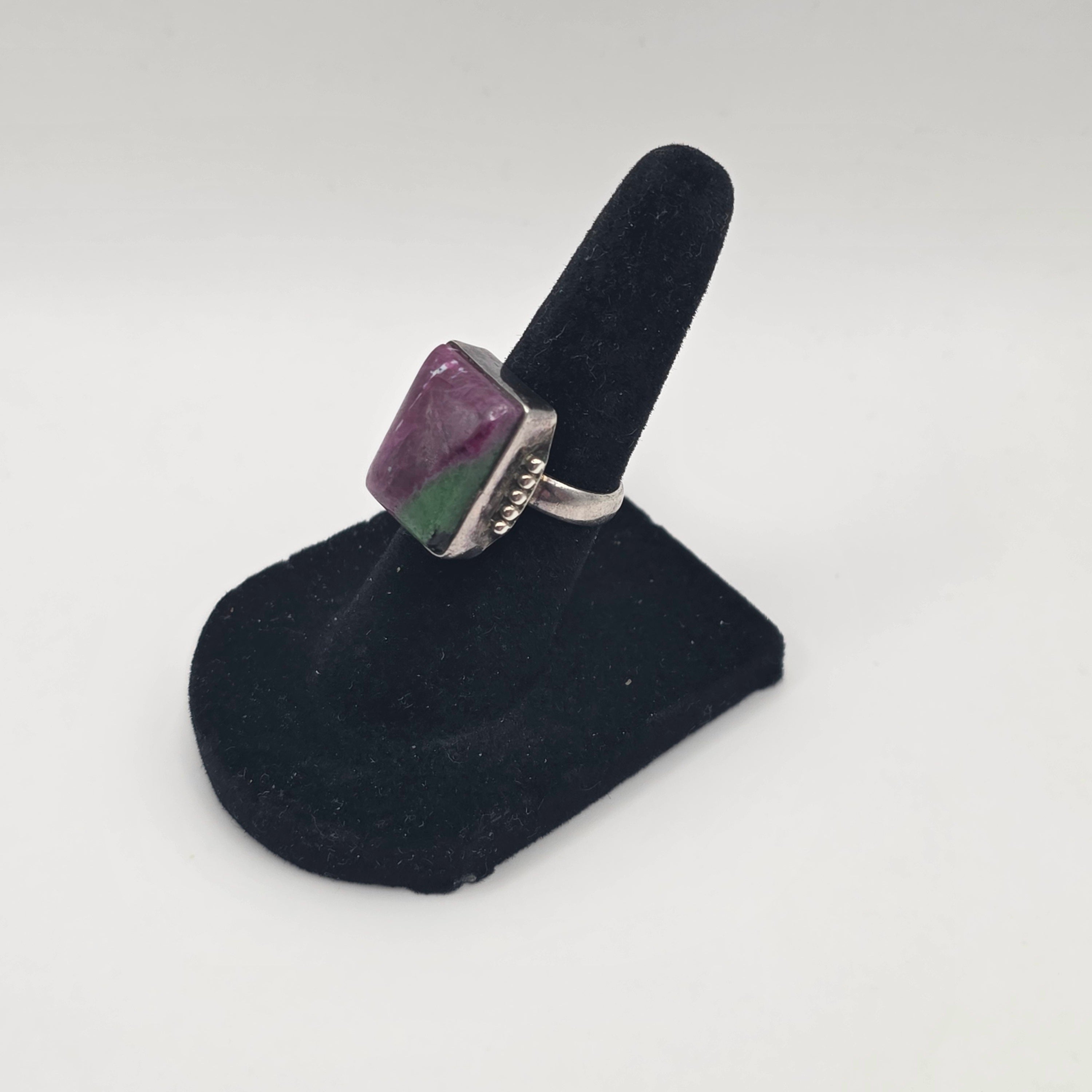 Vintage Ruby Zoisite Sterling Silver 925 Ring – Size 5 – 6.80g