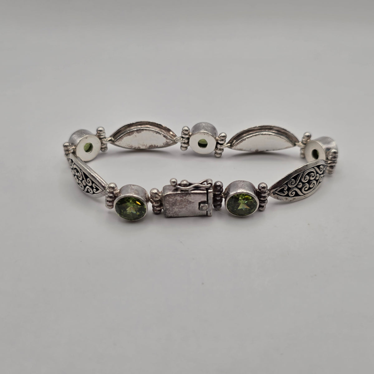 925 Sterling Silver Green Peridot Link Bracelet Scroll Filigree 7" 24.93g