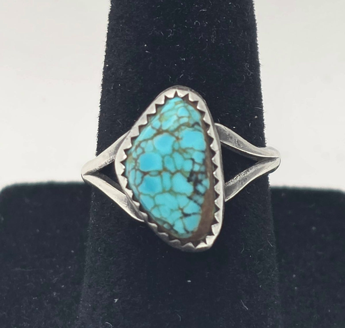 Kingman Turquoise Sterling Silver 925 Najavo Ring Size 5.75