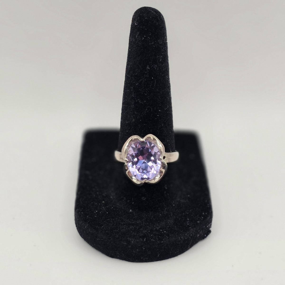 Vintage Mexico Sterling Silver 925 Purple CZ Coronet Solitaire Ring Size 8