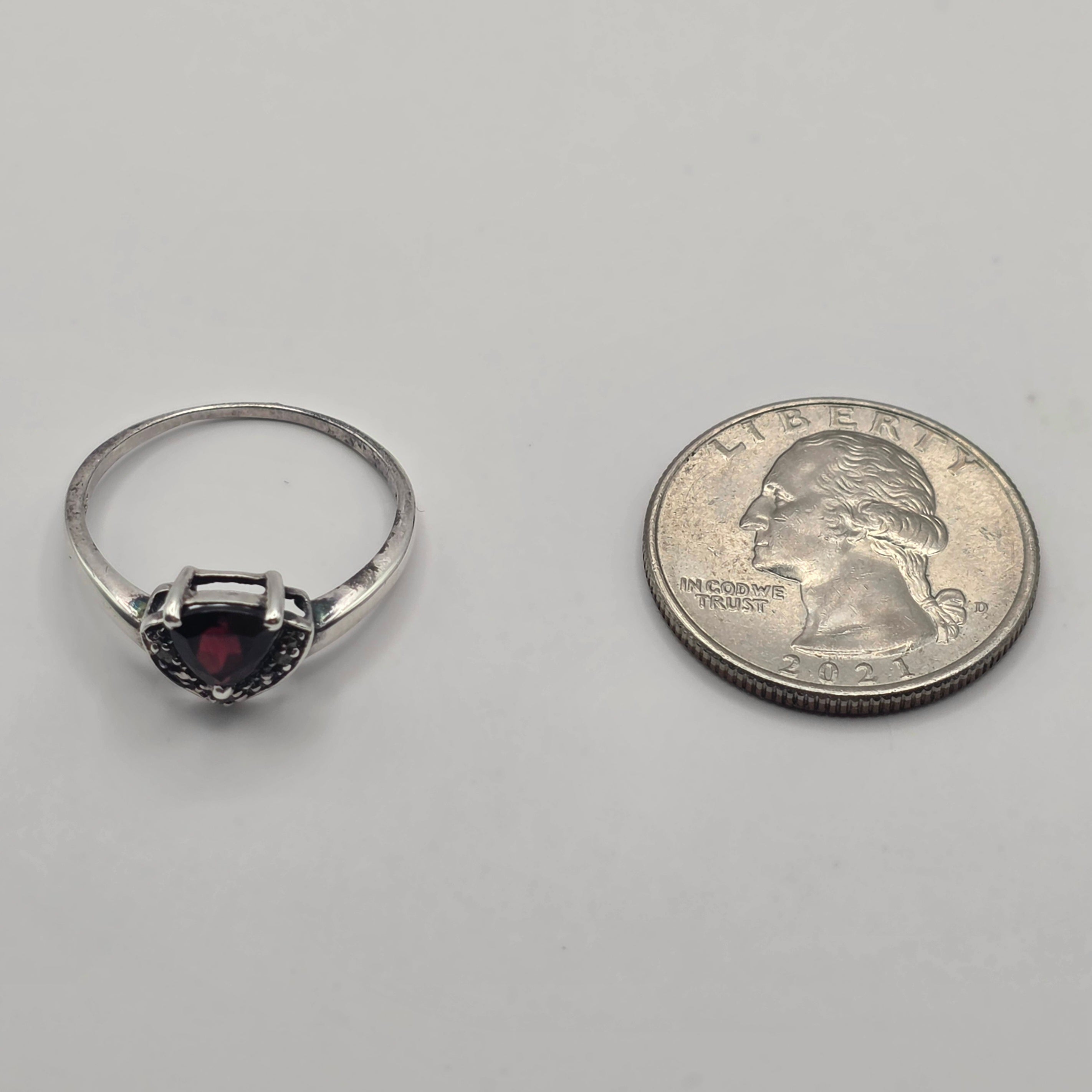 Trillian Cut Garnet 925 Sterling Silver Birthstone Ring Size 8.75