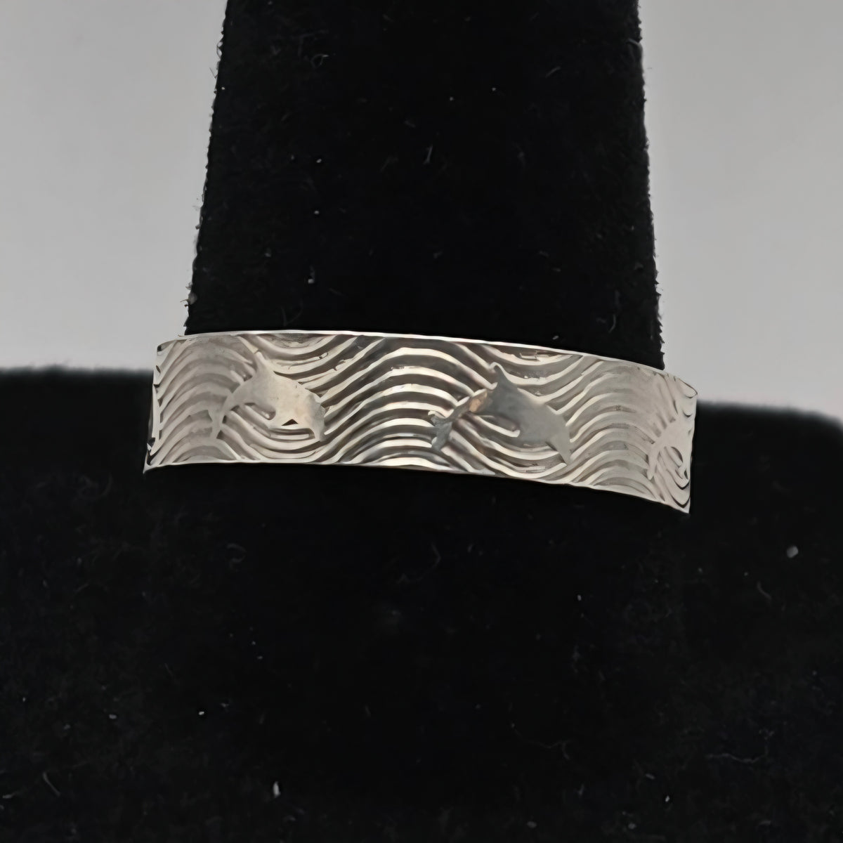 925 Sterling Silver Dolphin Ring Size 9 Adjustable Ocean Wave Band 1.45g