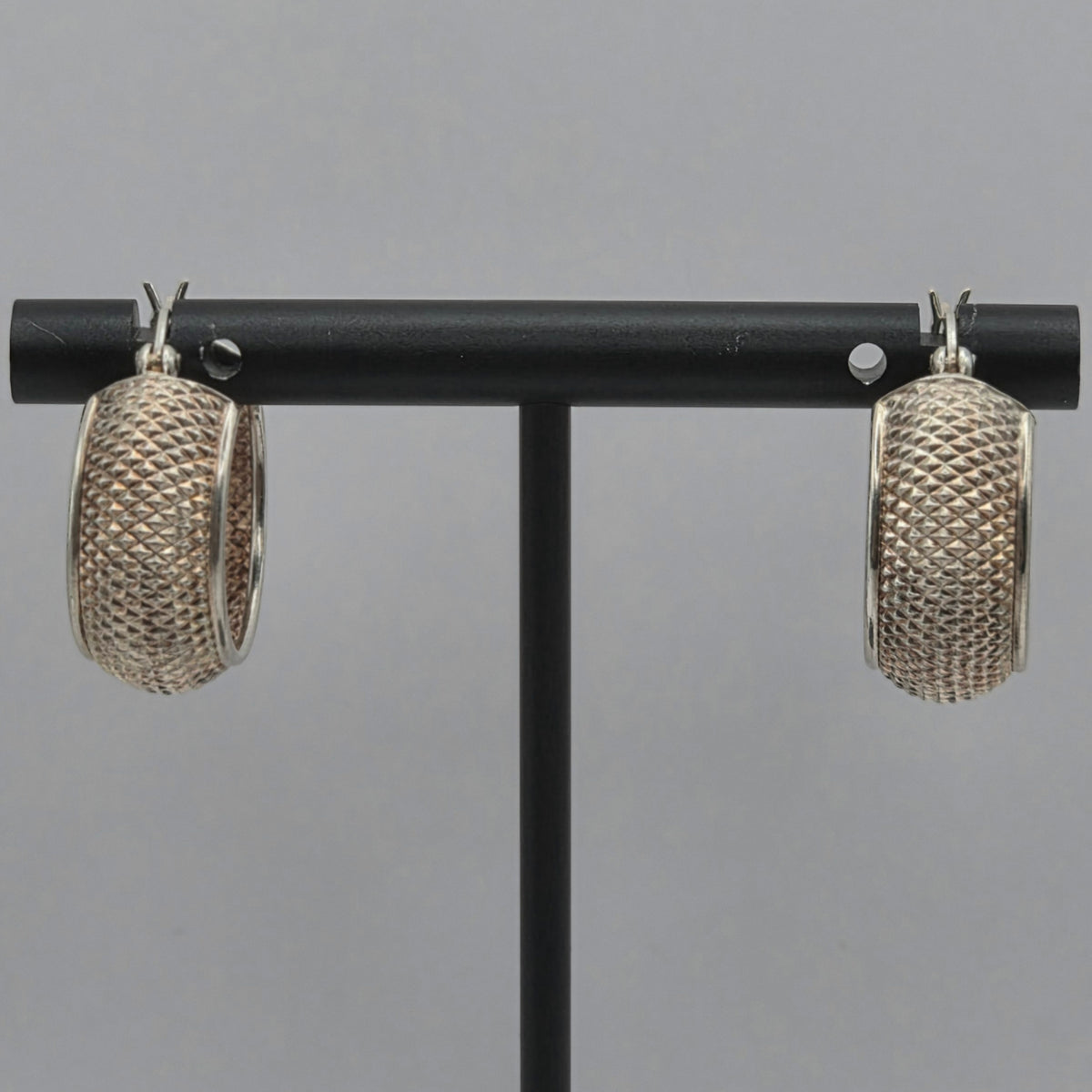 925 Sterling Silver Wide Textured Hoop Earrings Diamond Cut 20mm 3.24g