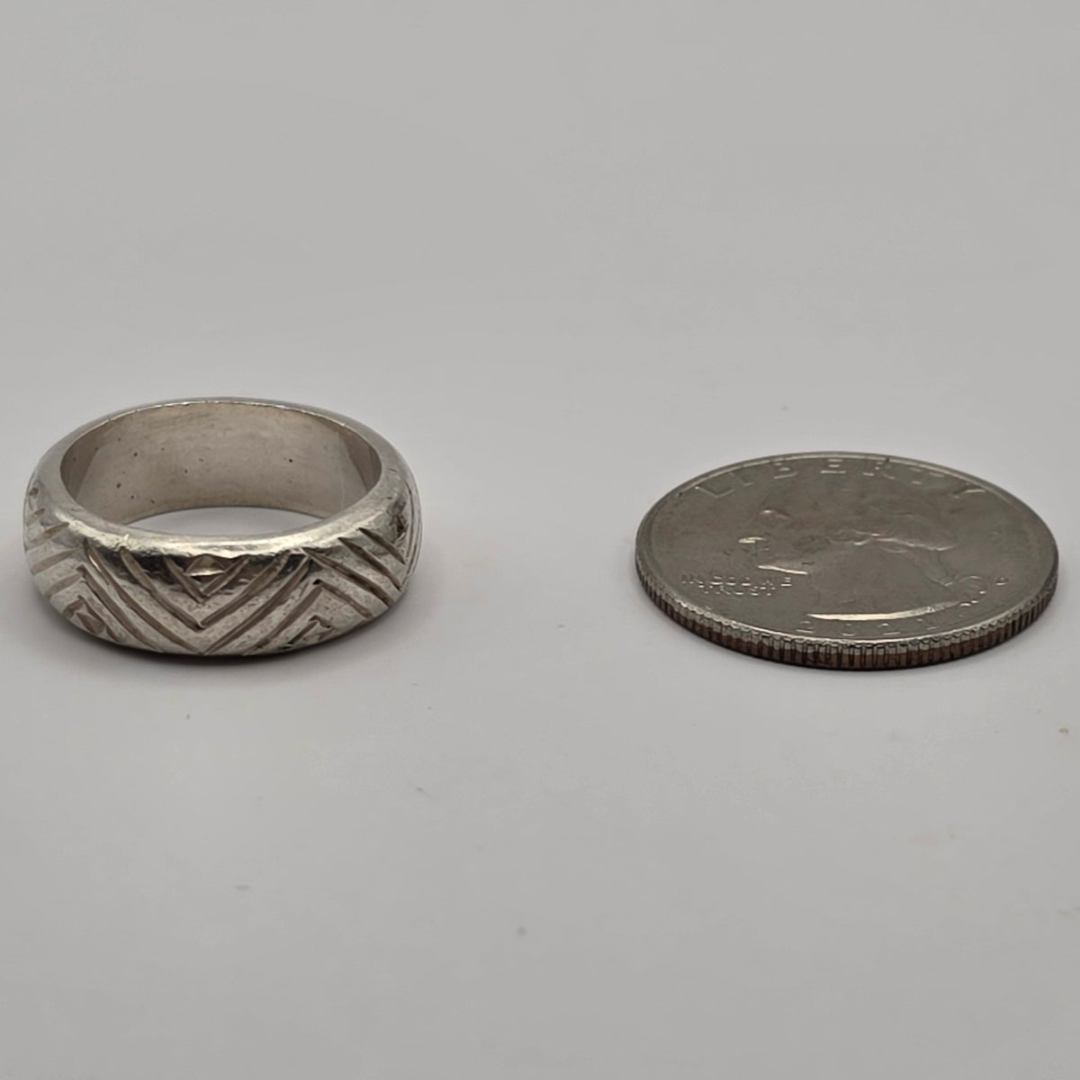 925 Sterling Silver Geometric Etched Wide Band Ring Size 7 6.5mm 8.32g